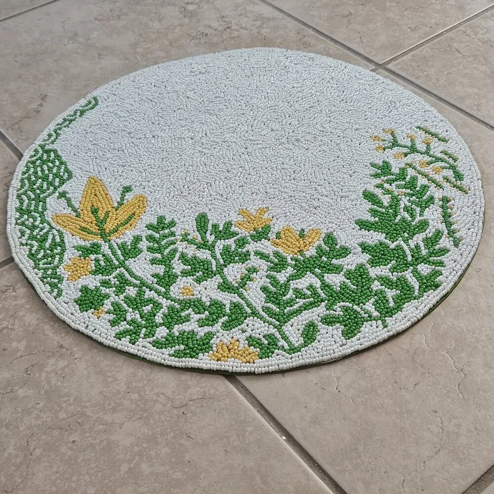 RARE SECRET CELEBRITY KIM SEYBERT YELLOW GREEN FLOWER FLORAL PLACEMAT CHARGER